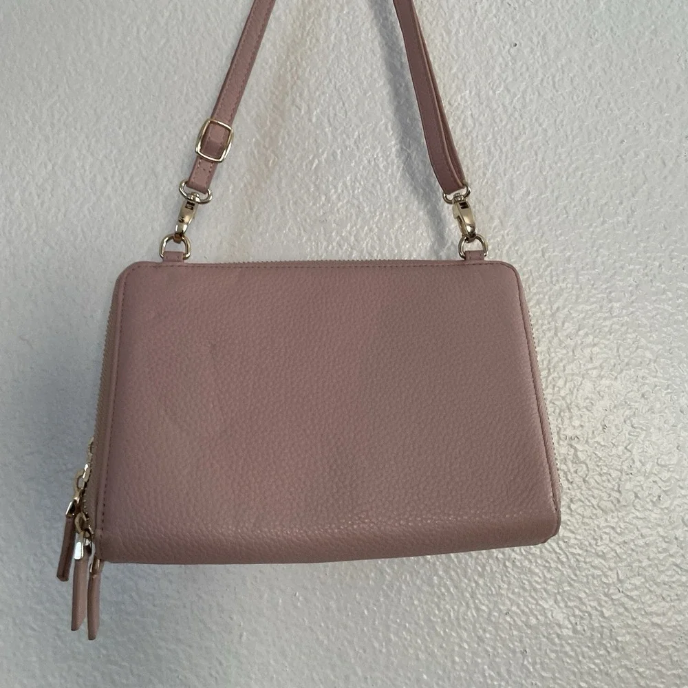 Levenger‎ Leather Carrie Convertible Clutch Blush